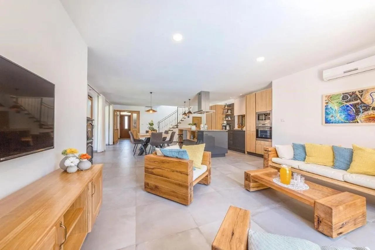 Villa Melanie Porec 0*,